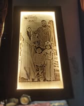 > “Apno ke liye ek khaas aur yaadgar gift 🎁 Ab banwayen Personalized Wooden Engraved Photo Frame – sirf aapke tasveer ke sath ❤️